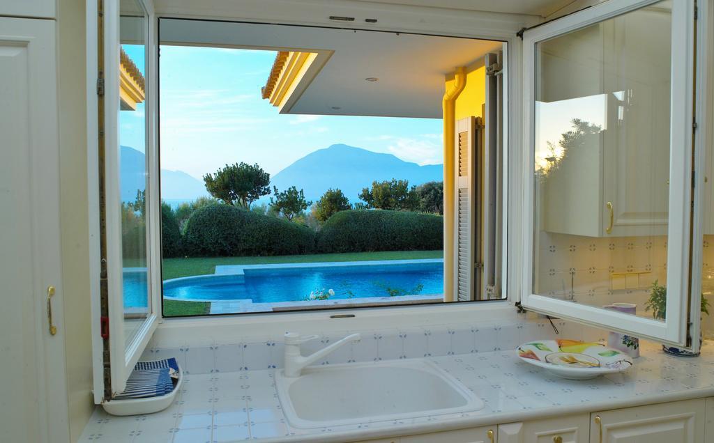 Villa Dh Epavlis à Rio Extérieur photo
