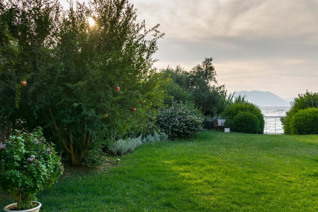 Villa Dh Epavlis à Rio Extérieur photo